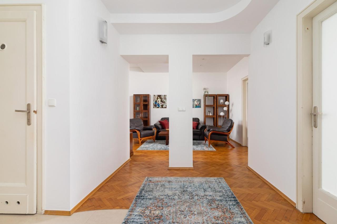 Slowacki Avenue Family Apartments Cracow By Noclegi Renters Krasków Eksteriør bilde