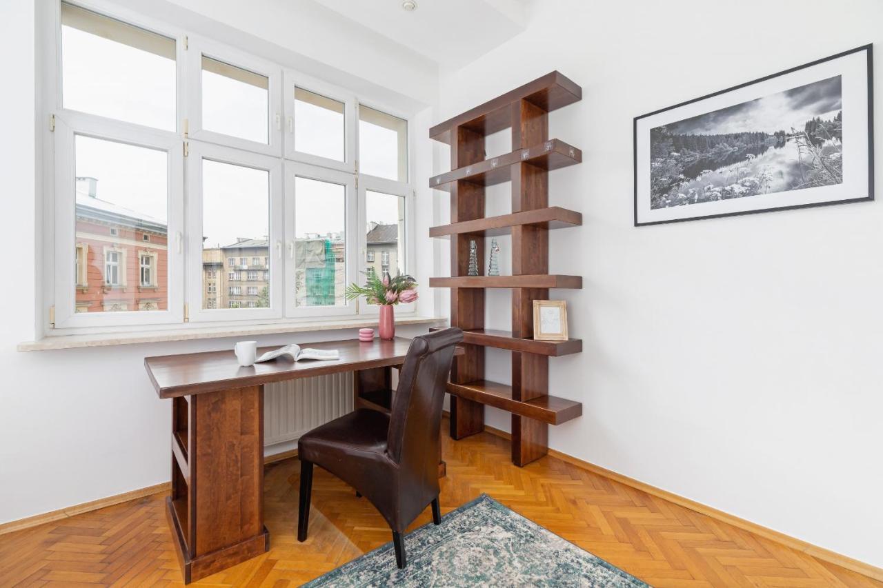 Slowacki Avenue Family Apartments Cracow By Noclegi Renters Krasków Eksteriør bilde