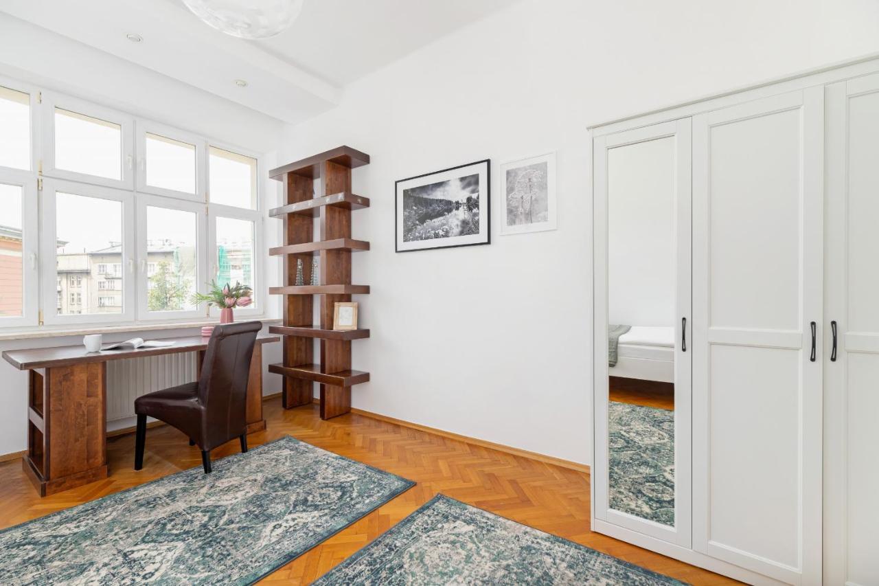 Slowacki Avenue Family Apartments Cracow By Noclegi Renters Krasków Eksteriør bilde