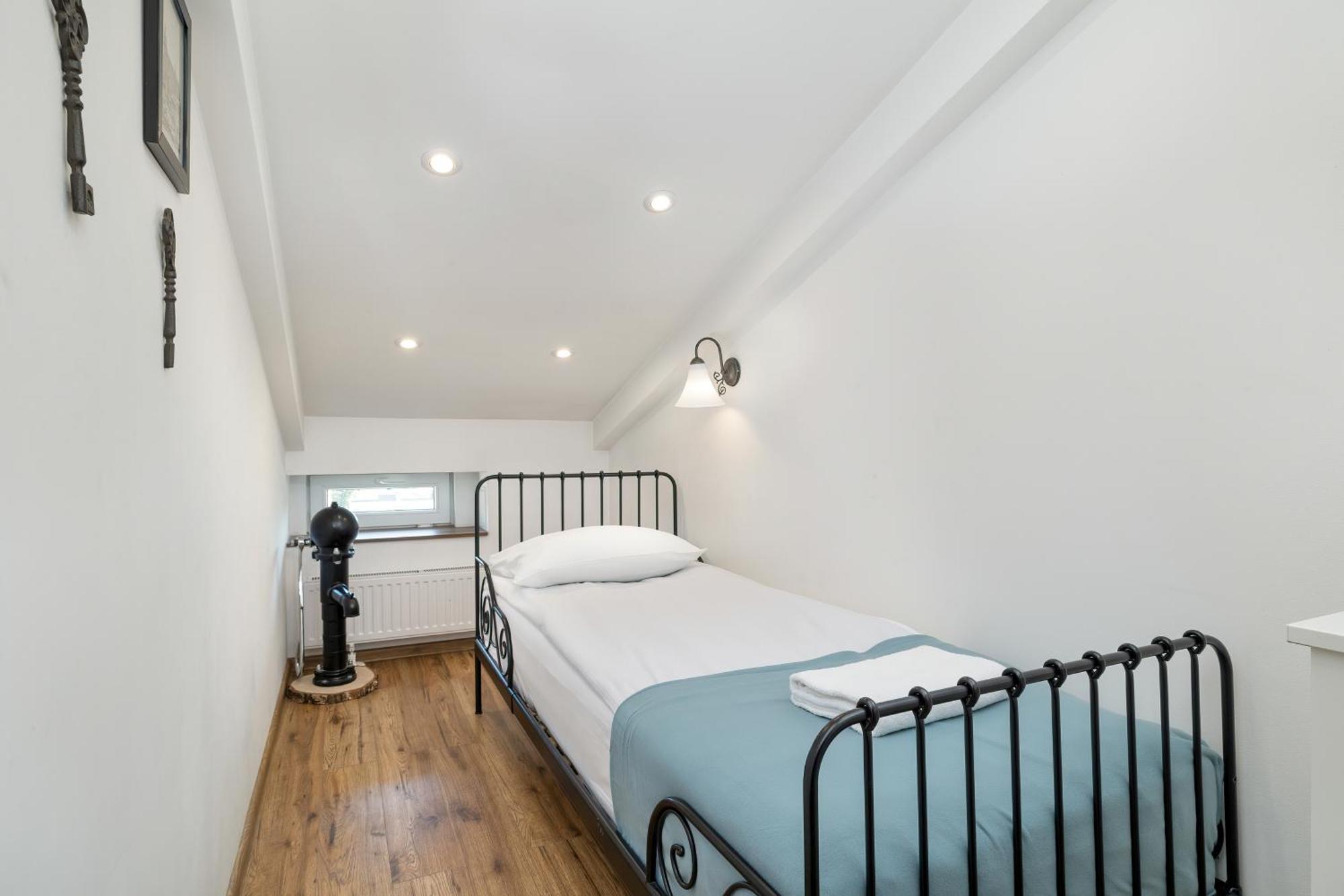 Slowacki Avenue Family Apartments Cracow By Noclegi Renters Krasków Eksteriør bilde